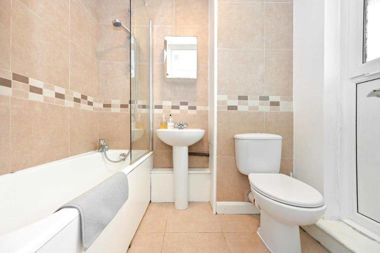 לונדון Nice Apartment - Great Portland St, Regents Pk, Euston מראה חיצוני תמונה