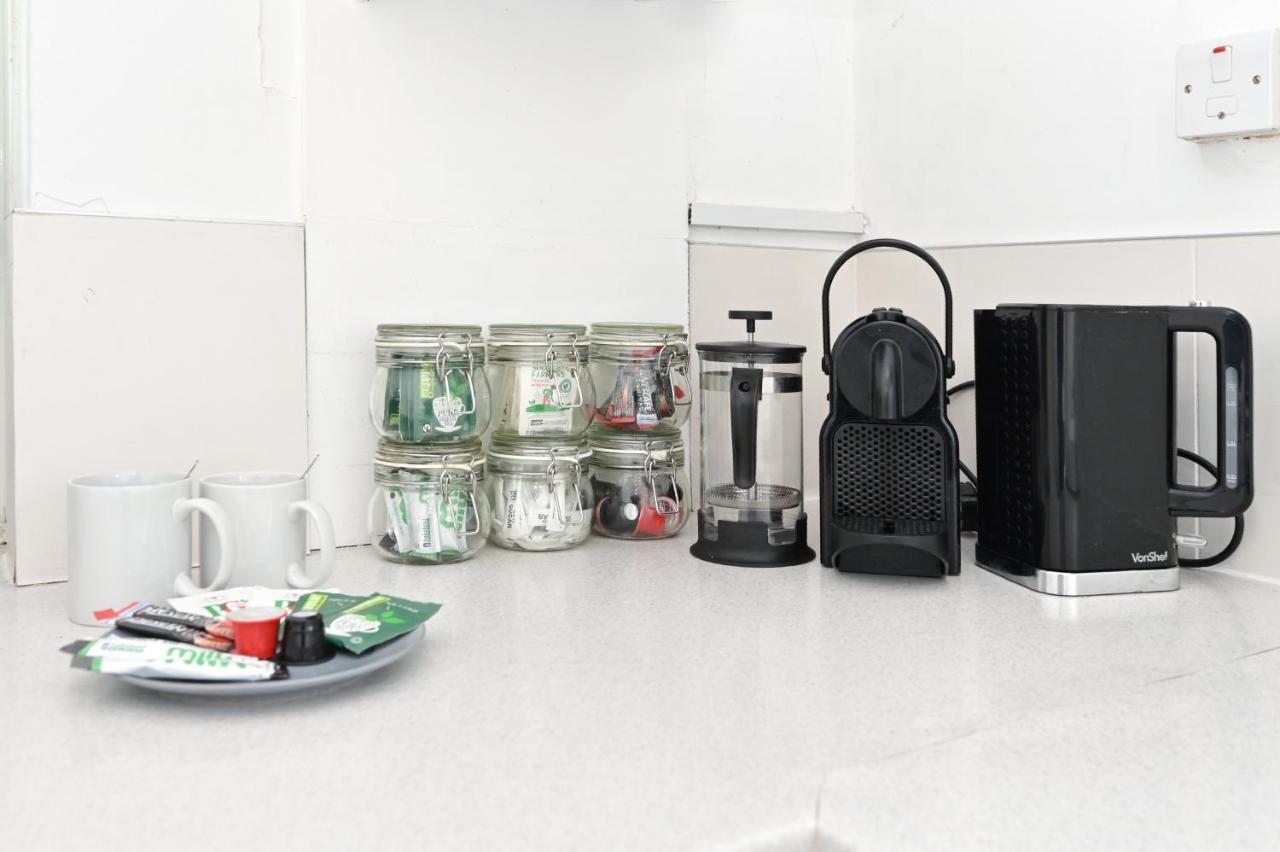 לונדון Nice Apartment - Great Portland St, Regents Pk, Euston מראה חיצוני תמונה